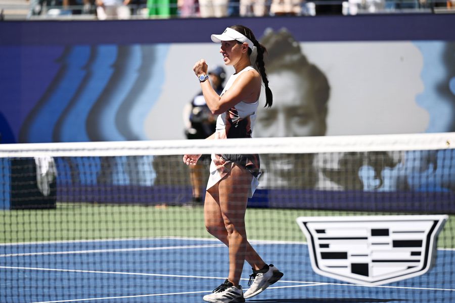 Jessica Pegula după un meci câștigat FOTO Imago Images Forbes, ierarhie inedită: de la 430.000, la 285 de dolari » Cine a purtat cel mai scump și cel mai ieftin ceas la US Open