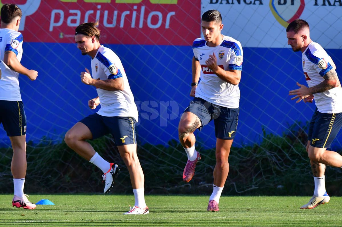 Antrenamentul naționalei României înainte de meciul amical cu Canada / Foto: Cristi Preda GSP