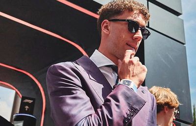 Legendarul Giorgio Armani a rămas impresionat de stilul vestimentar al unui fotbalist celebru