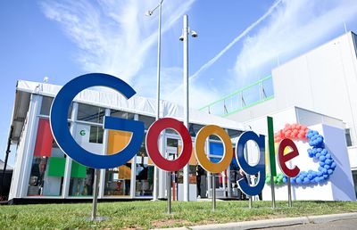 Probleme cu Google: platforma de căutare, Youtube, Google calendar și toate celelalte instrumente au căzut