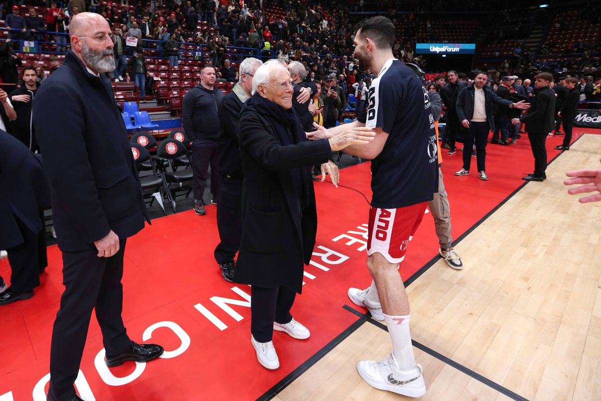 Superstarul din fotbal care l-a inspirat pe Giorgio Armani pentru celebrul EA7