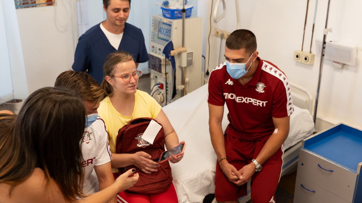 În pauza naționalelor, echipele din Superligă s-au implicat în acțiuni caritabile! Imagini emoționante cu cei de la Rapid, CFR Cluj și UTA
