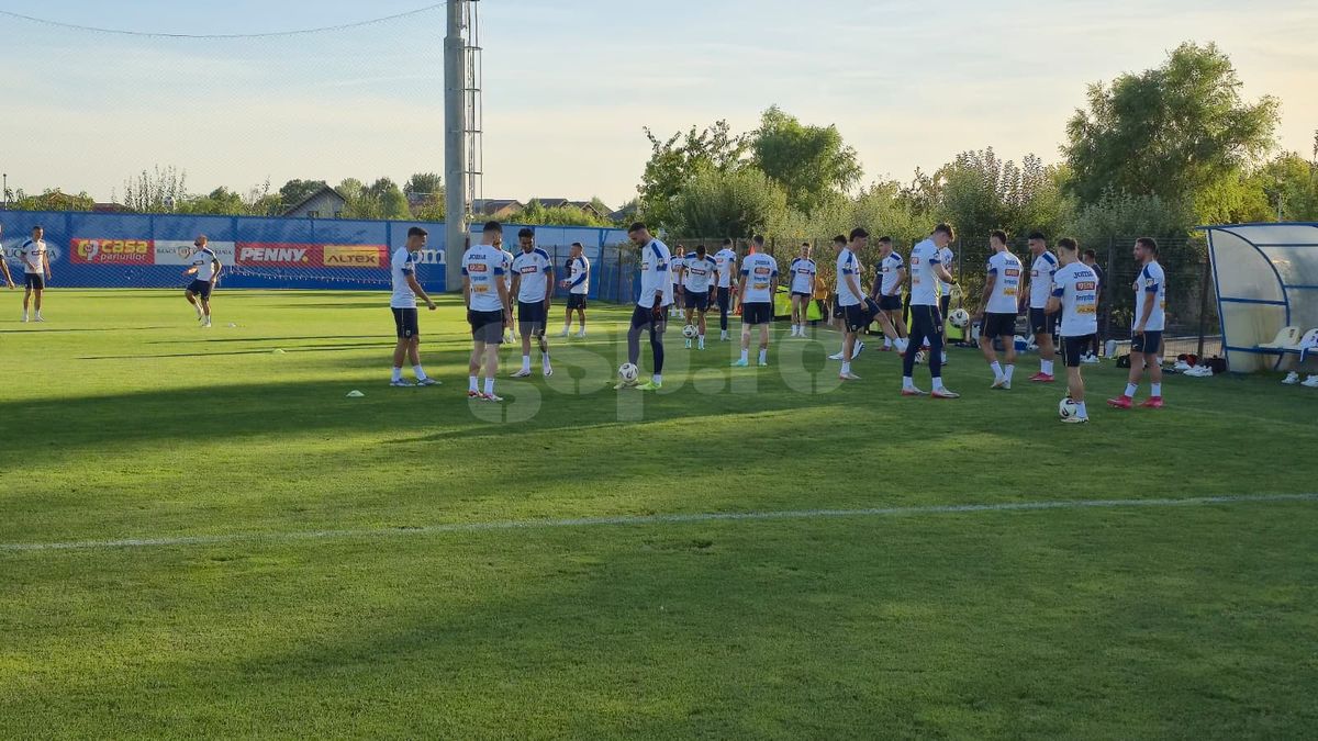 Antrenamentul naționalei României înainte de meciul amical cu Canada / Foto: Cristi Preda GSP