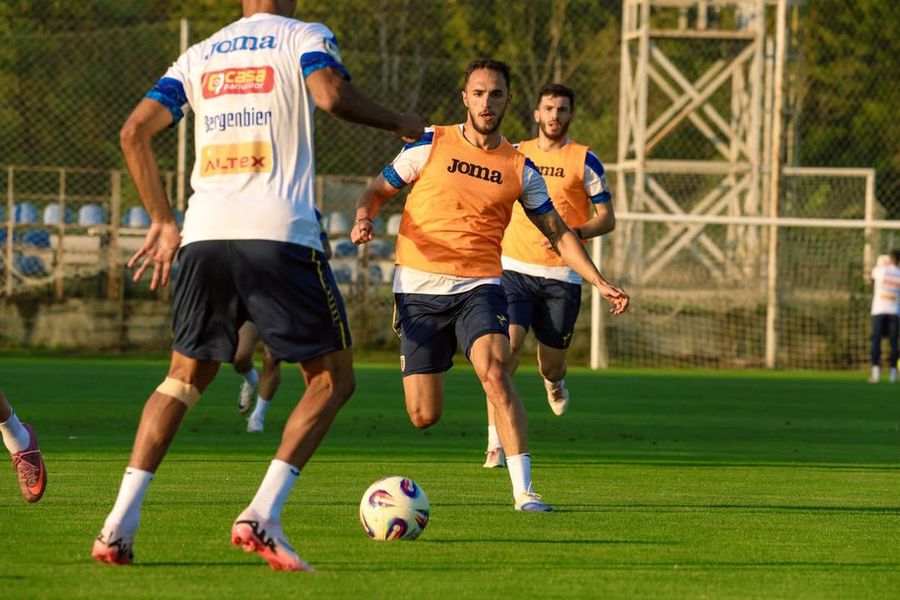 Ce pregătește Mircea Lucescu în amicalul România - Canada