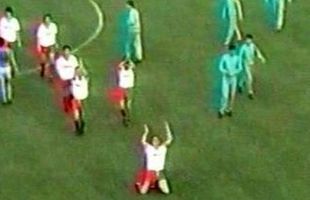 FCSB - DINAMO // VIDEO 3 momente tensionate din perioada comunistă a derby-ului! Unul dintre cele mai criminale faulturi din istoria fotbalului românesc: „Dacă am vrut să-l rup? Sincer? Da!” + gesturi obscene și bătăi în culise!
