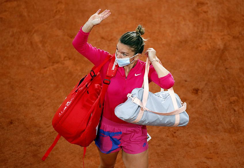 Simona Halep a fost eliminată la Roland Garros // FOTO:  Reuters
