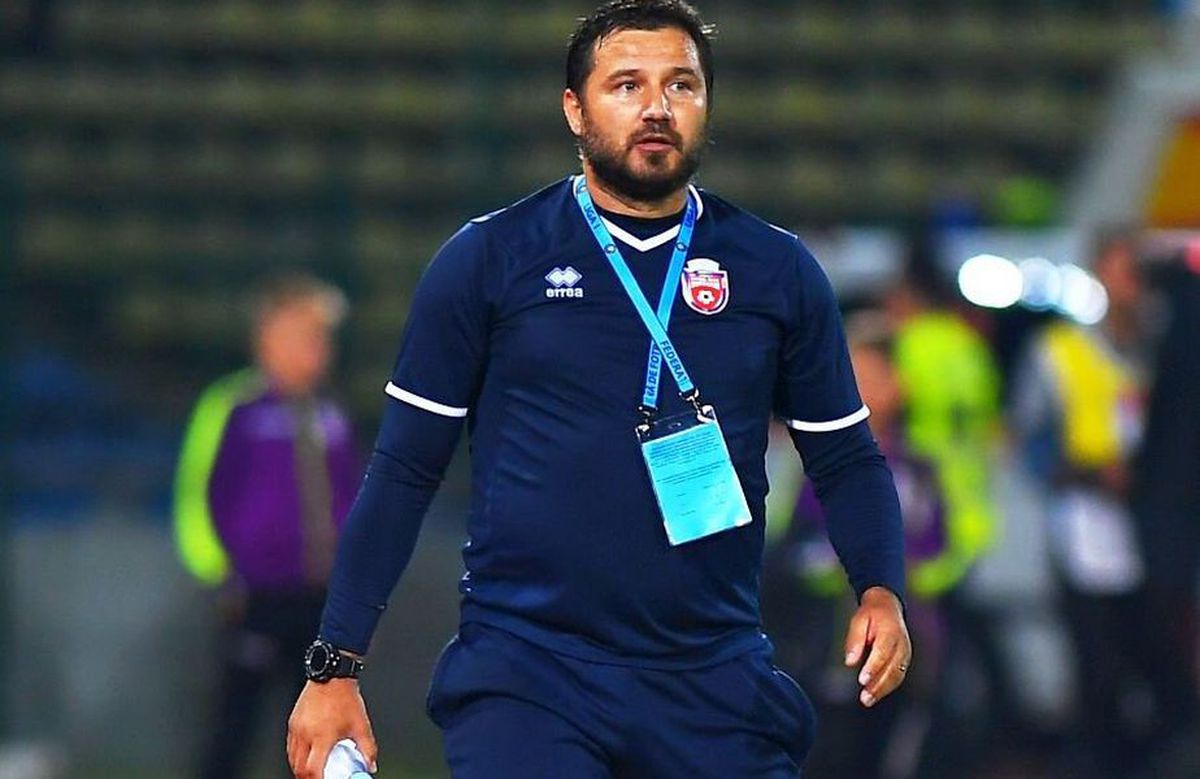 BOTOȘANI - CHINDIA 0-2. Marius Croitoru, gest de fair-play la finalul meciului: „Au primit roșu nemeritat, îmi pare rău”