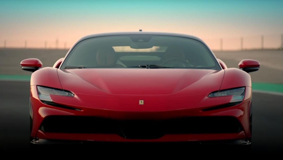 Zlatan Ibrahimovic, cadou de lux la aniversarea a 40 de ani » Câți bani a dat pe primul Ferrari electric