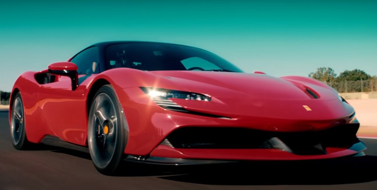 Ferrari SF90 Stradale - Zlatan Ibrahimovic