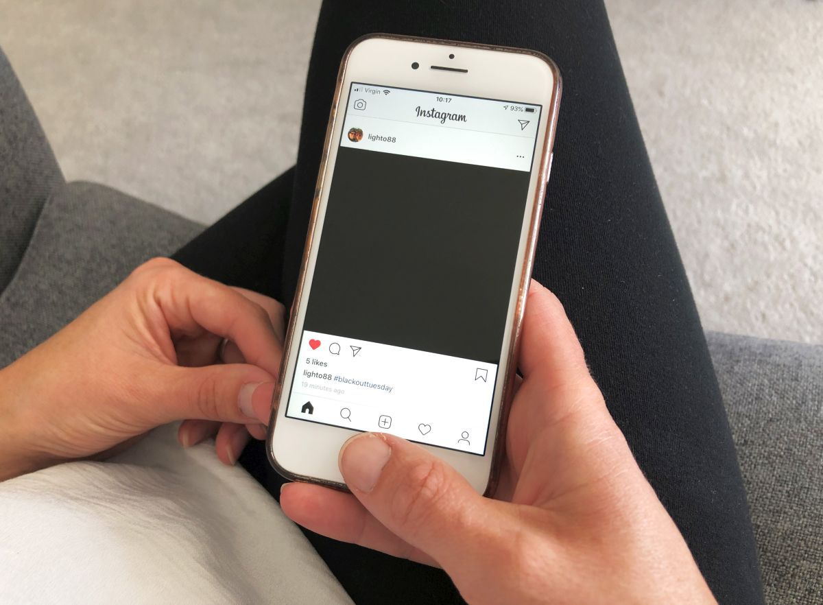 Facebook, Instagram și WhatsApp au picat în România și în mai multe țări » Primele explicații