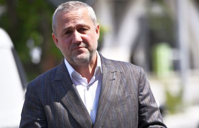 Rotaru, reacție întârziată la dezvăluirile mamei lui Răzvan Popa: „Nu am ascuns nimic! Părinții voiau să-l dau afară pe Mangia, dar nu puteam fără anchetă. El a zis că își dă demisia ca să nu facă rău clubului”