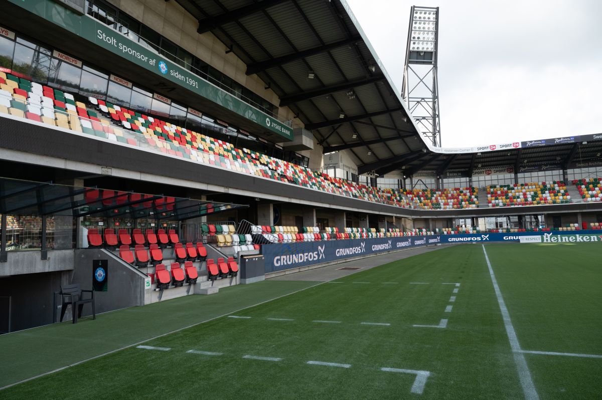 Stadionul pe care se joacă Silkeborg - FCSB, în grupele Conference League
