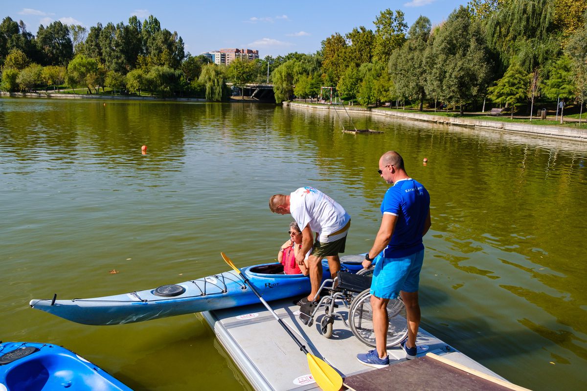 Lacul Titan, accesibil pentru persoanele cu dizabilități