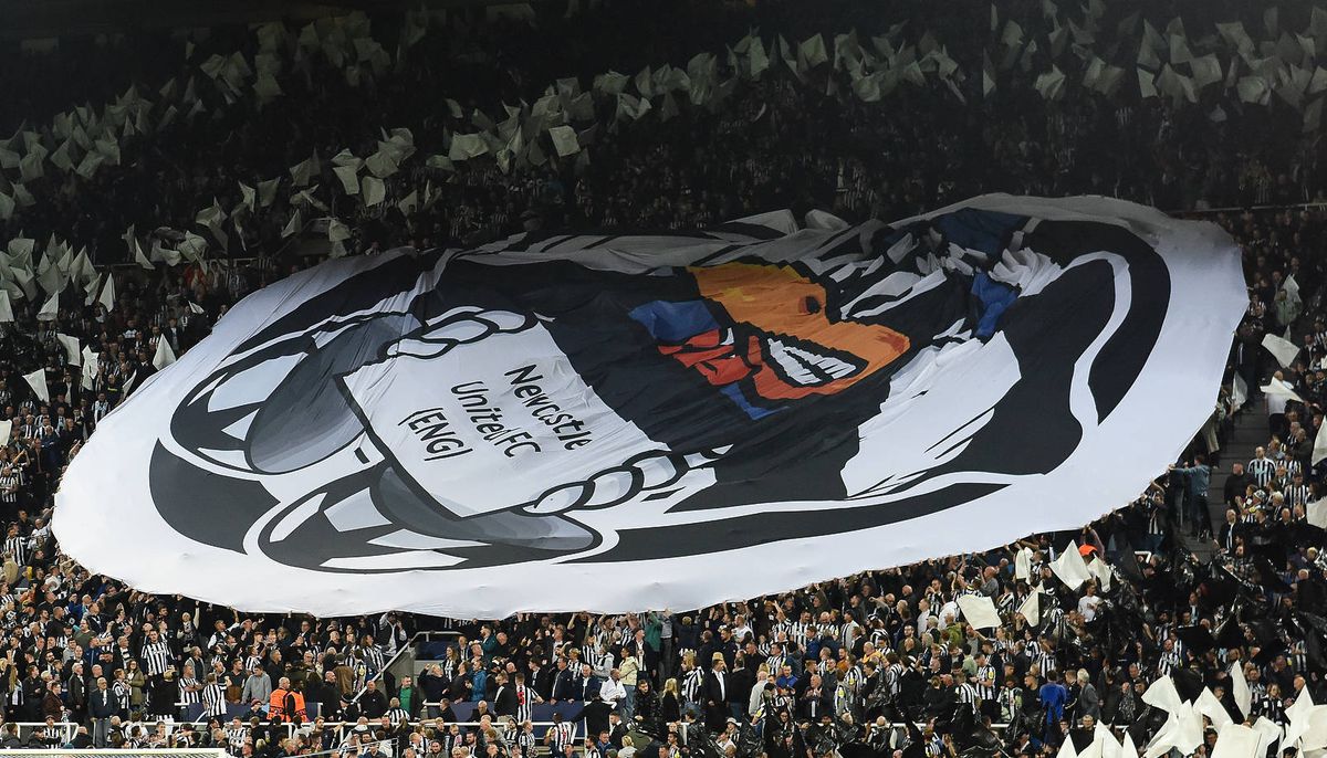 Imaginile serii în Champions League » Scenografie spectaculoasă a fanilor lui Newcastle