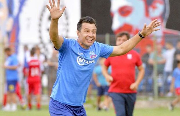 Acuzat că a încercat să copieze la examenul pentru carnet, Iulian Miu se apără: „M-a auzit doamna și mi-a zis: «Treci la catedră, dacă tot ești așa vorbăreț»”