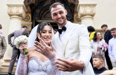 Vicecampionul olimpic Ciprian Tudosă s-a căsătorit astăzi cu fiica unui multiplu medaliat român