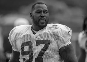 Fostul campion din NFL a murit subit la 39 de ani