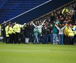 Fanii au intrat pe teren în Sheffield Wednesday - Coventry. FOTO: Imago Images