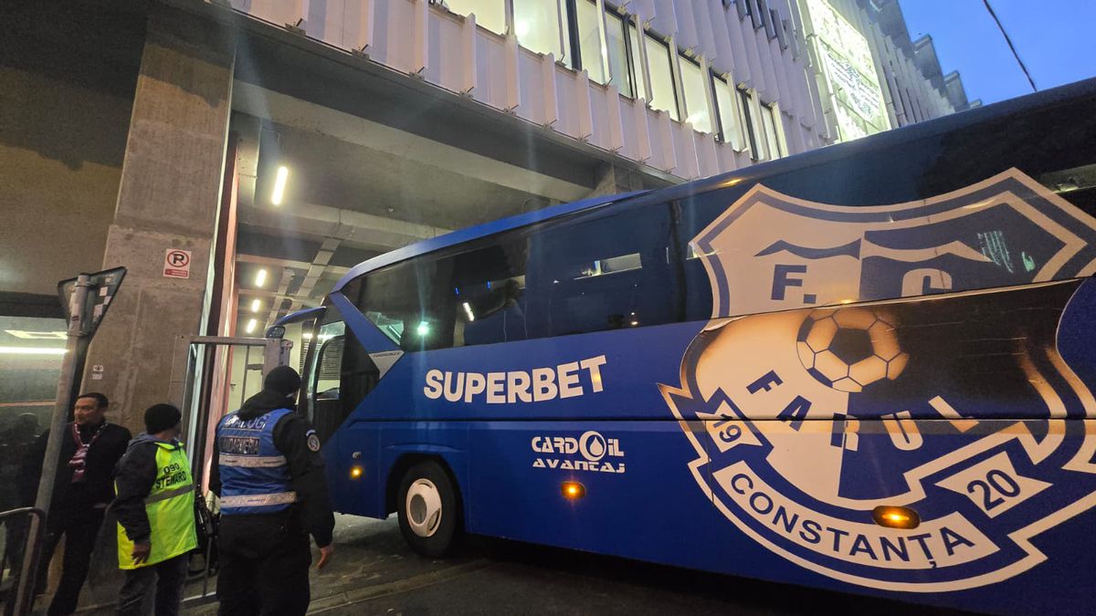 Sosire Rapid și Farul