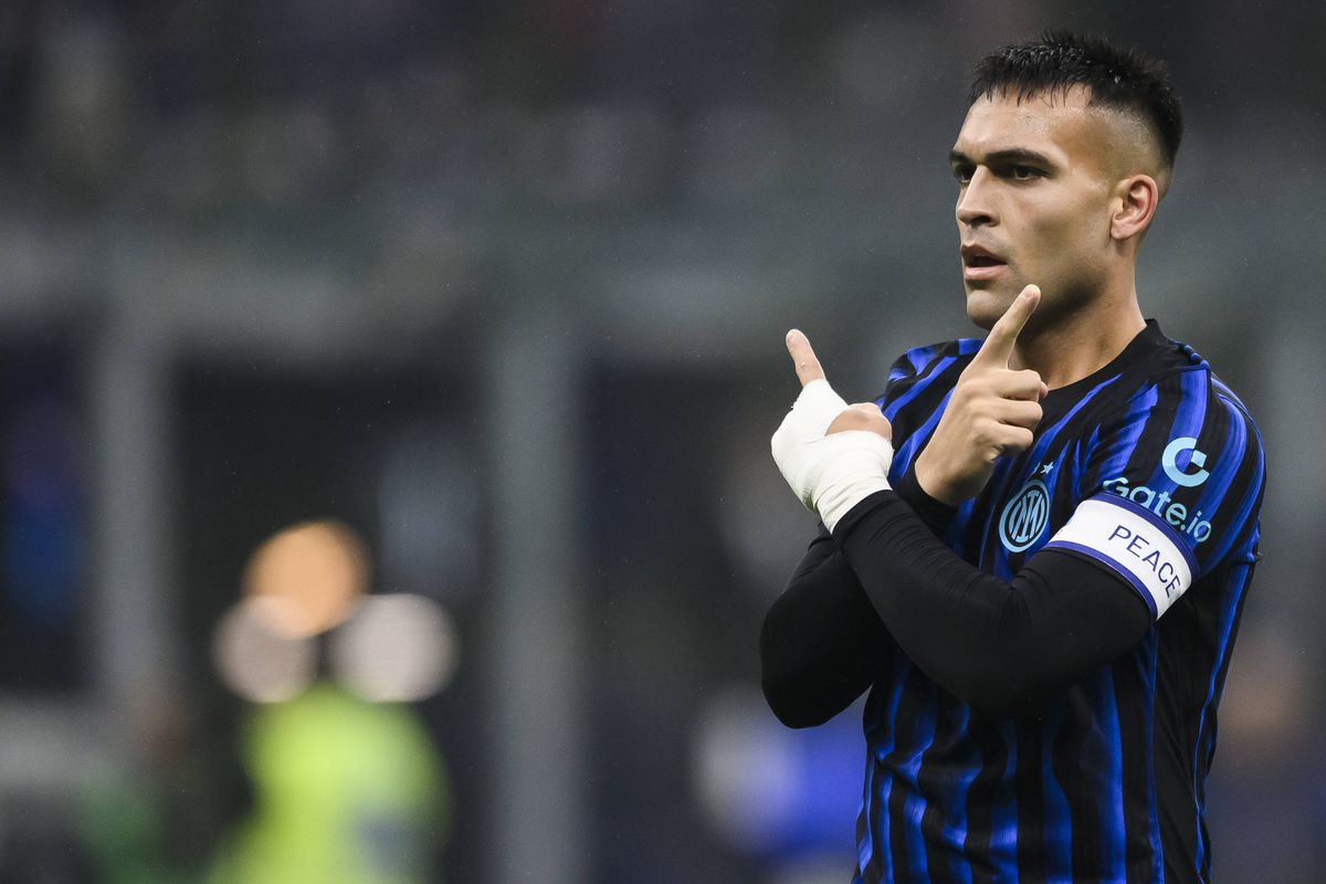 „Te uiți la Juve - Milan?” » Cristi Chivu a dat declarația serii, după recitalul lui Inter