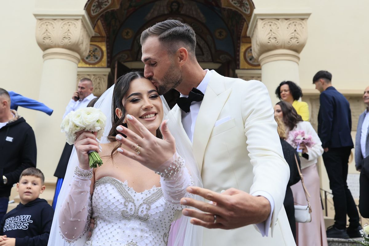 Vicecampionul olimpic Ciprian Tudosă s-a căsătorit astăzi cu fiica unui multiplu medaliat român