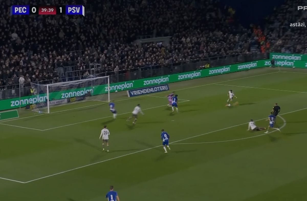 Cum a înscris Dennis Man primul gol pentru PSV