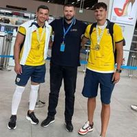 Daminuță s-a făcut agent de securitate