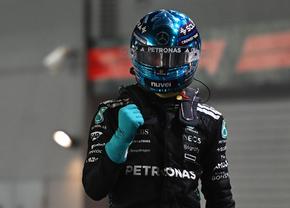 George Russell, pole position în Marele Premiu din Singapore! Piloții Williams, descalificați