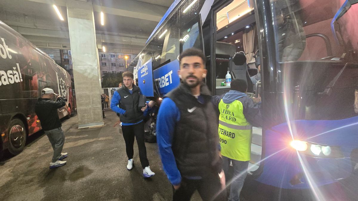 Sosire Rapid și Farul