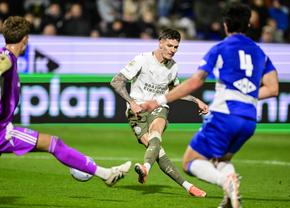 Dennis Man s-a descătușat după primul gol la PSV și s-a destăinuit în fața jurnaliștilor » Prin ce a trecut în primele săptămâni în Olanda