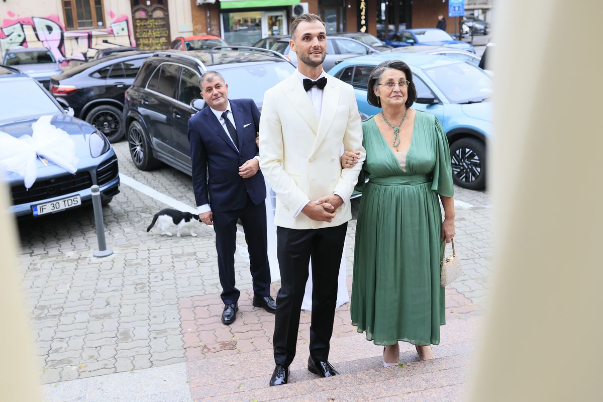 Vicecampionul olimpic Ciprian Tudosă s-a căsătorit astăzi cu fiica unui multiplu medaliat român