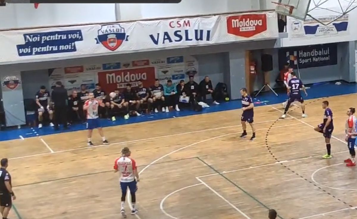 „Nu a fost vorba despre violență” » Reacția lui Alexandru Dedu și a protagoniștilor, după comunicatul FRH legat de scenele de la Vaslui: „A fost interpretat greșit”