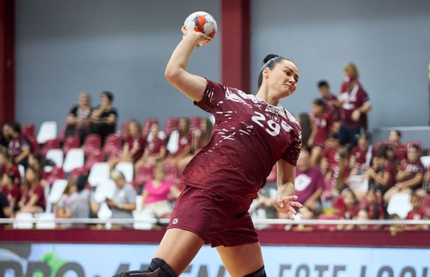 Rapid București, dominantă în fața lui Hypo NO, s-a calificat în turul al 3-lea preliminar al EHF European League