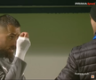 Imaginile etapei în Superliga » Ritualul repetat de 40 de ori pe bancă: „Pe el să nu-l cheme să intre repede!”