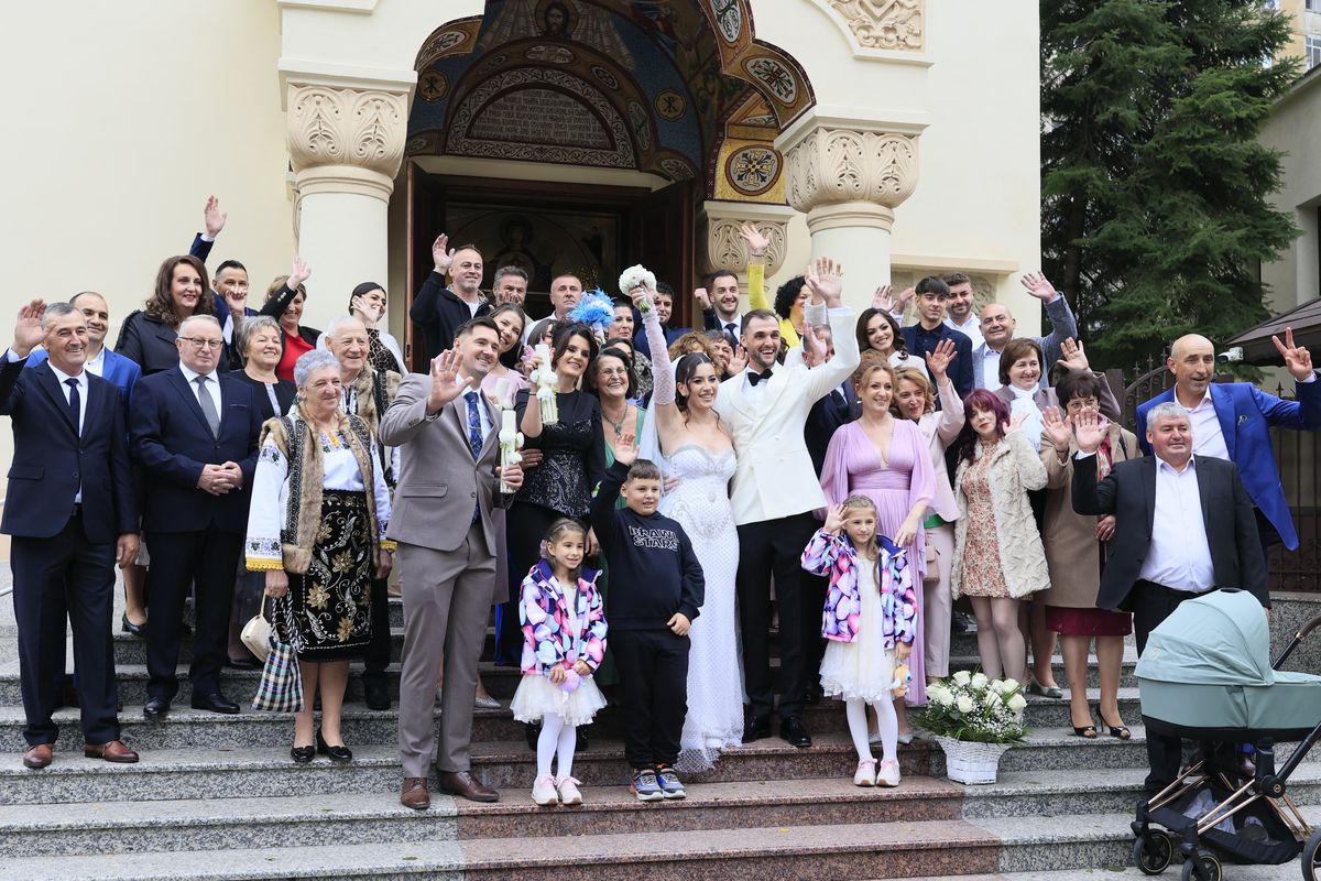 Vicecampionul olimpic Ciprian Tudosă s-a căsătorit astăzi cu fiica unui multiplu medaliat român