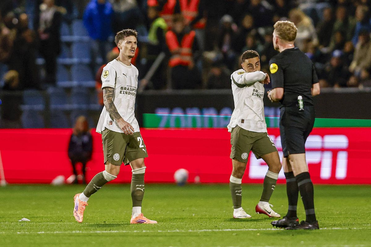 Cum a înscris Dennis Man primul gol pentru PSV