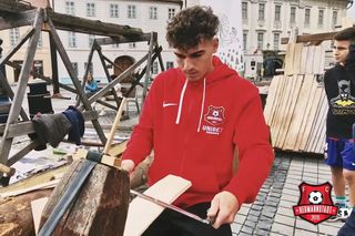 „Kevin de la șindrilărit” » Cine e fotbalistul cu doar 13 meciuri în Superliga pe care pariază Mircea Lucescu la naționala României