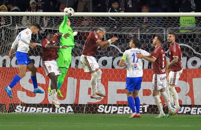 Rapid a urcat provizoriu pe primul loc și stă acum cu ochii pe FCSB - Craiova » Rezultatul dorit