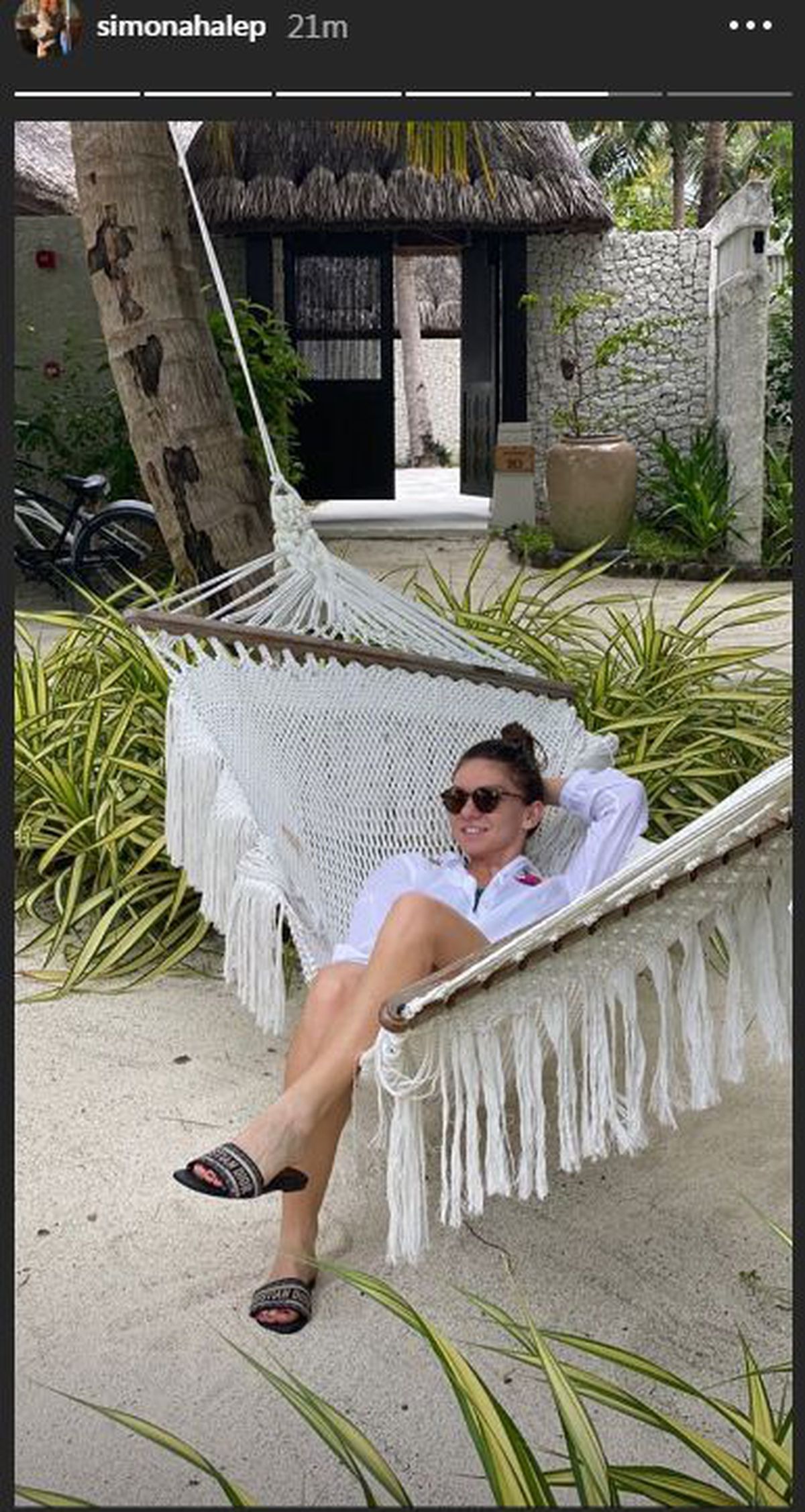 GALERIE FOTO Simona Halep, destinație exotică pentru o vacanță bine meritată: „Îi transmit un zâmbet uriaș lui Darren”