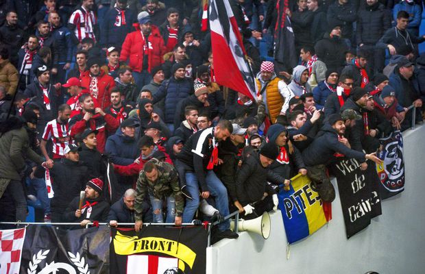 CRAIOVA - DINAMO // „Câinii” invadează Severinul! Câți ultrași sunt așteptați la meci