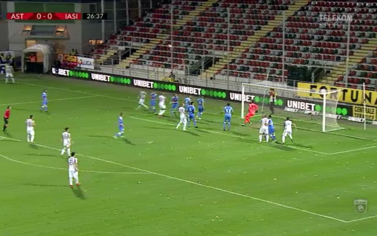 Constantin Budescu gol din corner