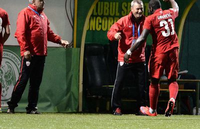 Gnohere, aproape să lucreze din nou cu Rednic! Tehnicianul e în discuţii cu Mouscron