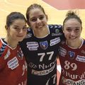 Andreea Țîrle, Sara Rus și Corina Lupei, fericite după debutul lor în Liga Florilor FOTO Gazeta Sporturilor