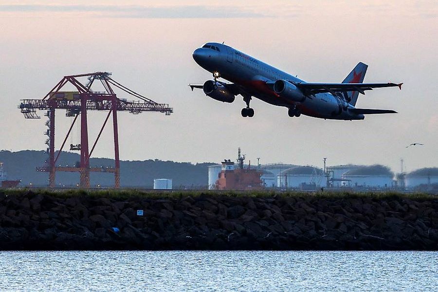 Jucătorii ar trebui să călătorească între state în Australia în ianuarie 2021 Foto Guliver/GettyImages Jucătorii ar trebui să călătorească între state în Australia în ianuarie 2021 Foto Guliver/GettyImages