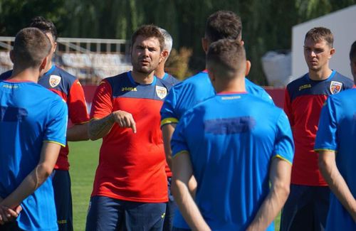 Selecționerul Adrian Mutu (41 de ani) a anunțat lista fotbaliștilor convocați pentru duelul decisiv România U21 - Danemarca U21.