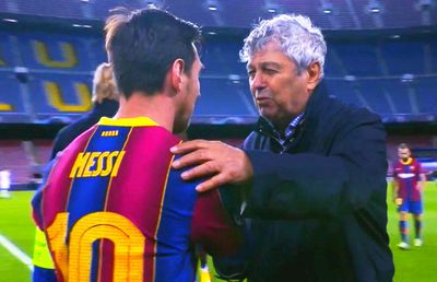 FOTO Imaginea serii în Liga Campionilor! Ce a făcut Mircea Lucescu imediat după finalul partidei de pe Camp Nou