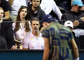 „Am vești de la Simona” » Prezent la Paris cu noul elev, Mouratoglou a vorbit despre cazul de dopaj al lui Halep
