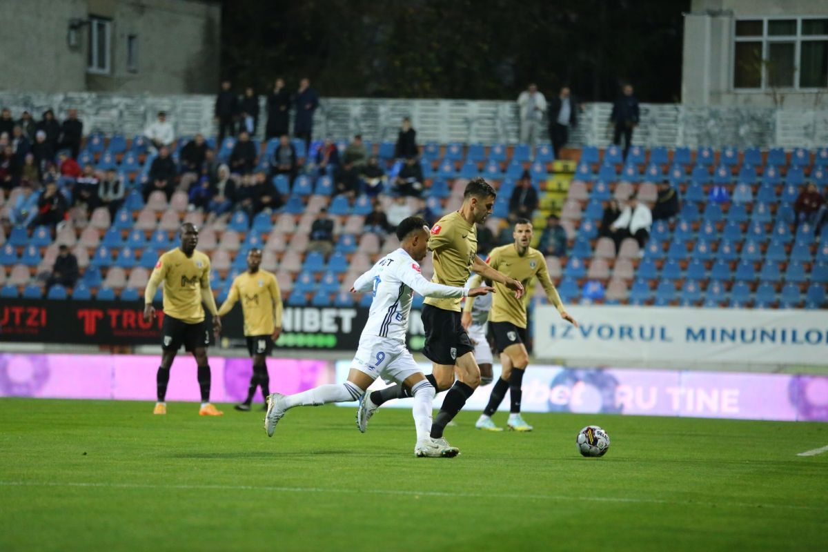 Continuă criza la Botoșani » Voluntari câștigă în deplasare și se apropie de play-off! Clasamentul ACUM