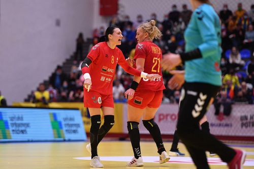 Campionatul European de handbal feminin a debutat vineri. Toate meciurile României vor fi liveTEXT și transmise la TV pe canelele Prima Sport, Orange Sport și Digi Sport.