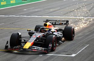 Max Verstappen, cel mai rapid în bezna din Sao Paulo. Premiat pentru pole-position de „Împăratul” fotbalului brazilian